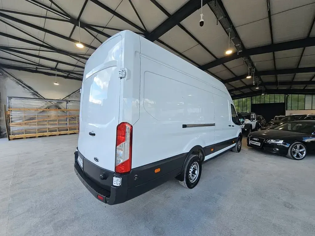Gebraucht Ford Transit 131 PS (96 kW) 2017 Weiß Van / Kleinbus