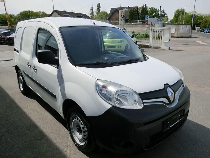 Second-hand Renault Kangoo 75 CP (55 kW) 2016 Alb Monovolum