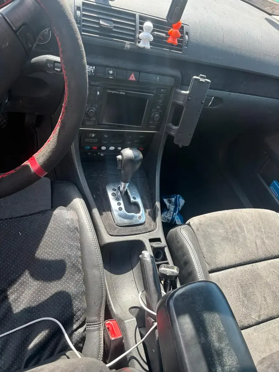 Używany Audi A4 155 KM (114 kW) 2002 Szary Kombi