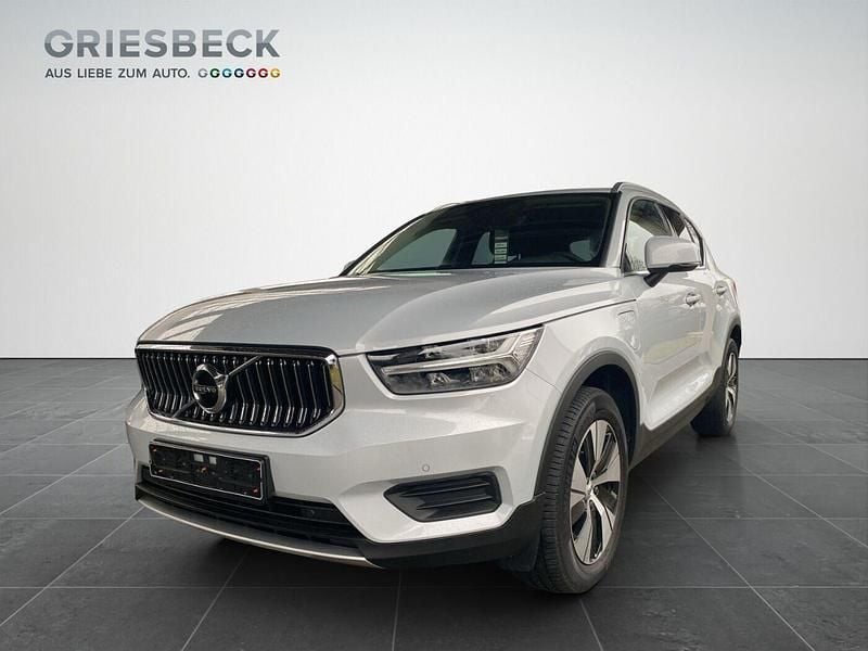 Glacier silver / metallic Gebraucht 2022 Volvo XC40 Inscription SUV | 29.650 € (Fairer Preis) - Bild 1/3