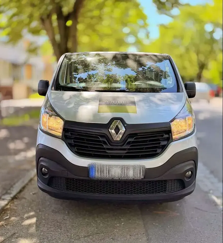 Gebraucht Renault Trafic 64 PS (47 kW) 2015 Van / Kleinbus