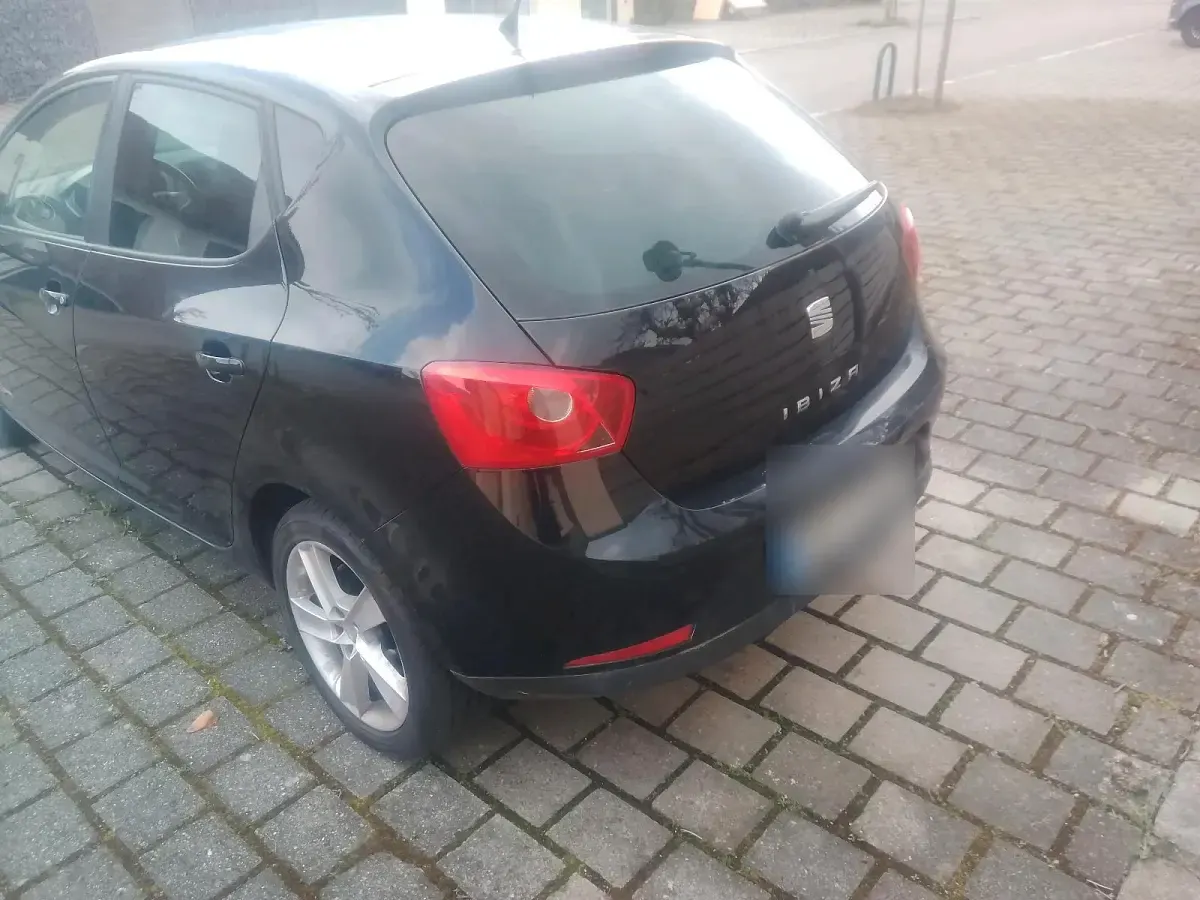 Gebraucht Seat Ibiza 105 PS (77 kW) 2012 Schwarz Coupé
