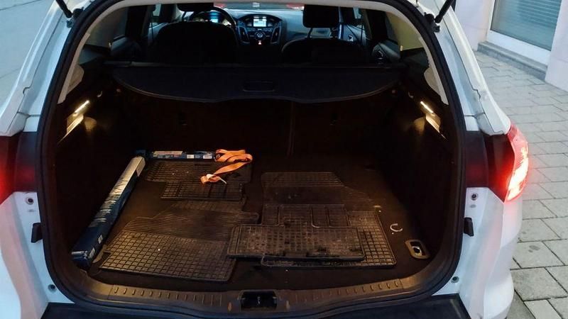 Gebraucht Ford Focus 125 PS (91 kW) 2013 Weiß Kombi