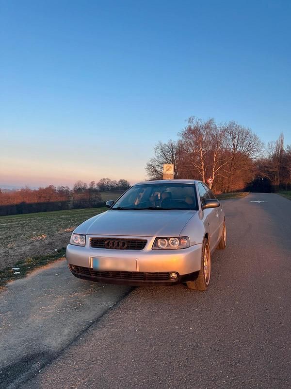 Gebraucht Audi A3 102 PS (75 kW) 2002 Kleinwagen