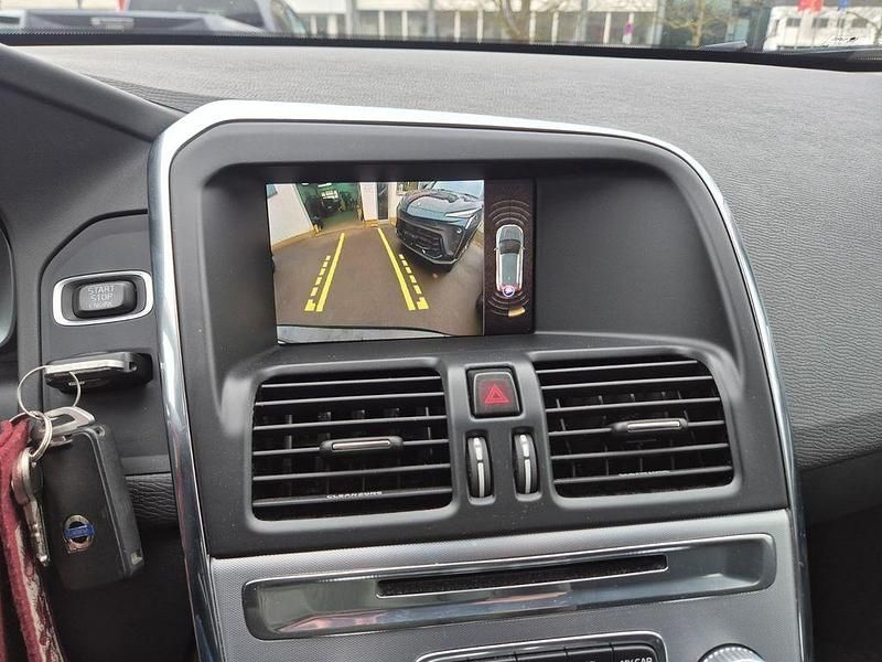 Gebraucht Volvo XC60 150 PS (110 kW) 2017 Schwarz SUV