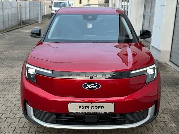 Neu Ford Explorer Extended Range 210 kW (286 PS) 2025 Rot (lucid red metallic) SUV