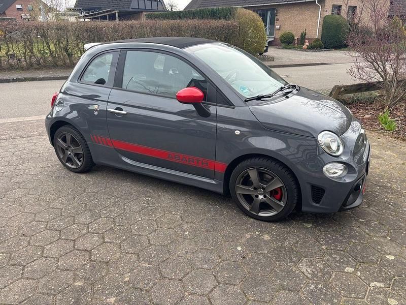 Usado Abarth 500C 145 HP (106 kW) 2017 Cinzento Cabrios