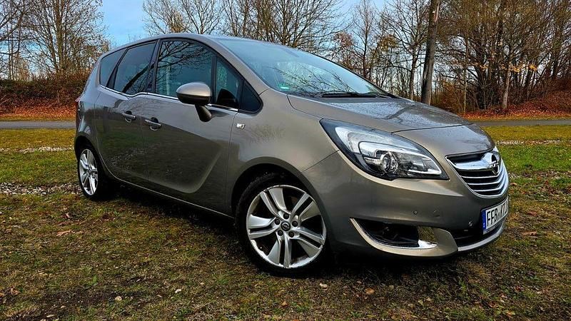 Beige Gebraucht 2014 Opel Meriva Van / Kleinbus | 5.899 € (Guter Preis) - Bild 1/4