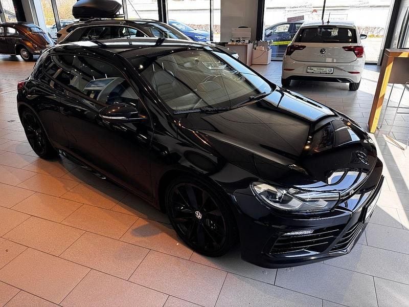 Second-hand VW Scirocco R 280 CP (205 kW) 2017 Negru Coupe