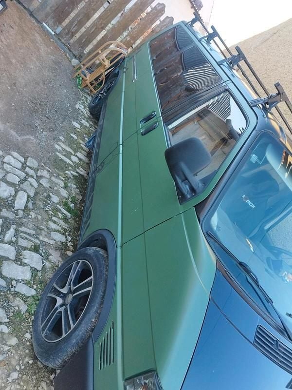 Gebraucht VW T4 75 PS (55 kW) 2001 Grün Van