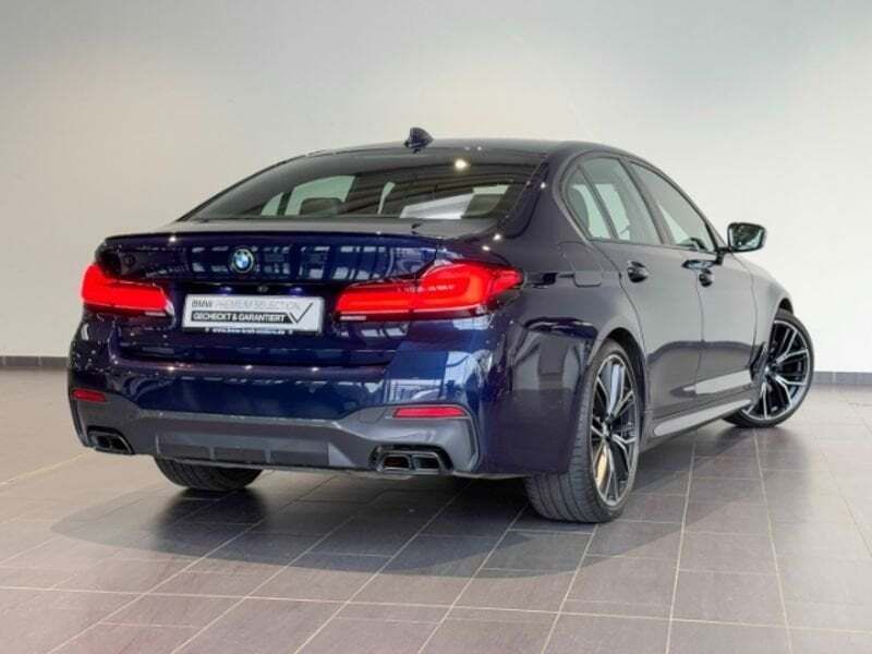 Gebraucht BMW M550 Performance 530 PS (389 kW) 2021 Blau Limousine
