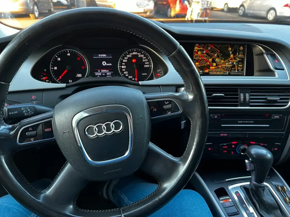 Gebraucht Audi A4 143 PS (105 kW) 2009 Silber Kombi