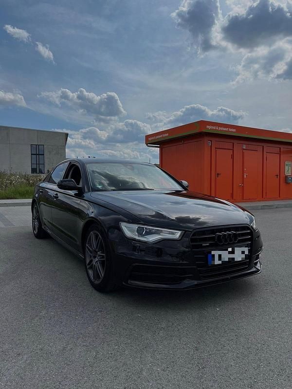 Usado Audi A6 204 HP (150 kW) 2014 Preto Sedan