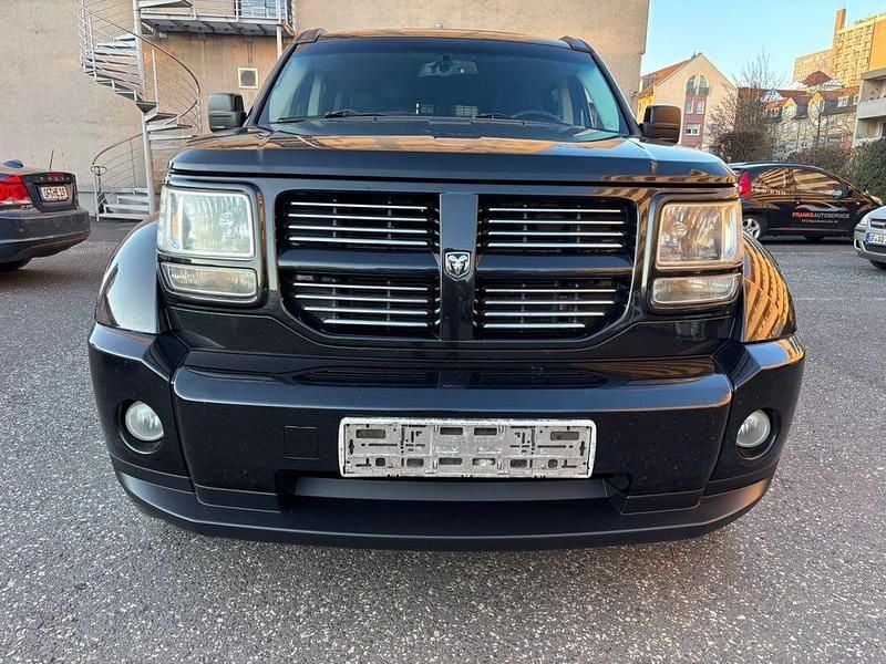 Gebraucht Dodge Nitro SXT 177 PS (130 kW) 2009 Schwarz SUV