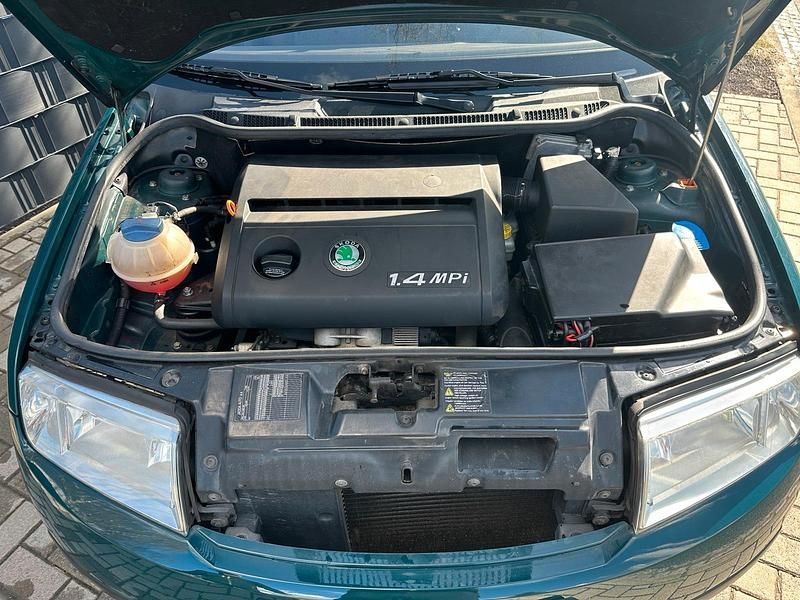 Gebraucht Skoda Fabia 68 PS (50 kW) 2000 Grün Kleinwagen