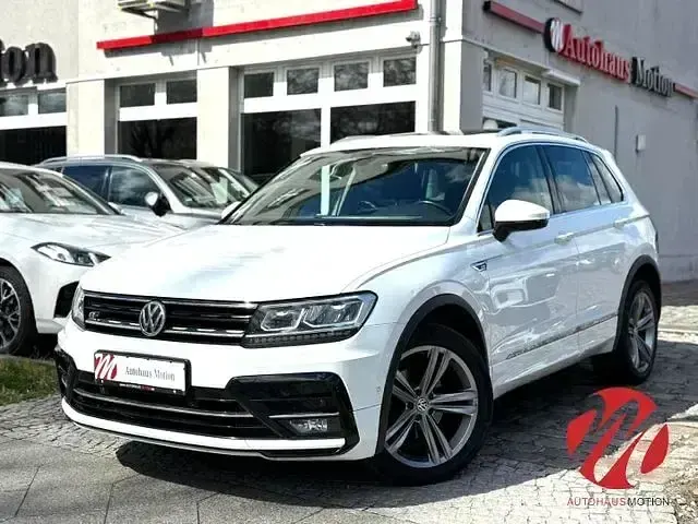 Second-hand VW Tiguan R-line 150 CP (110 kW) 2019 Alb SUV