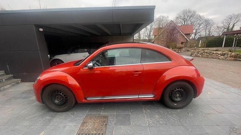 Orange Gebraucht 2016 VW Beetle Exclusive Limousine | 16.500 € (Fairer Preis) - Bild 1/4