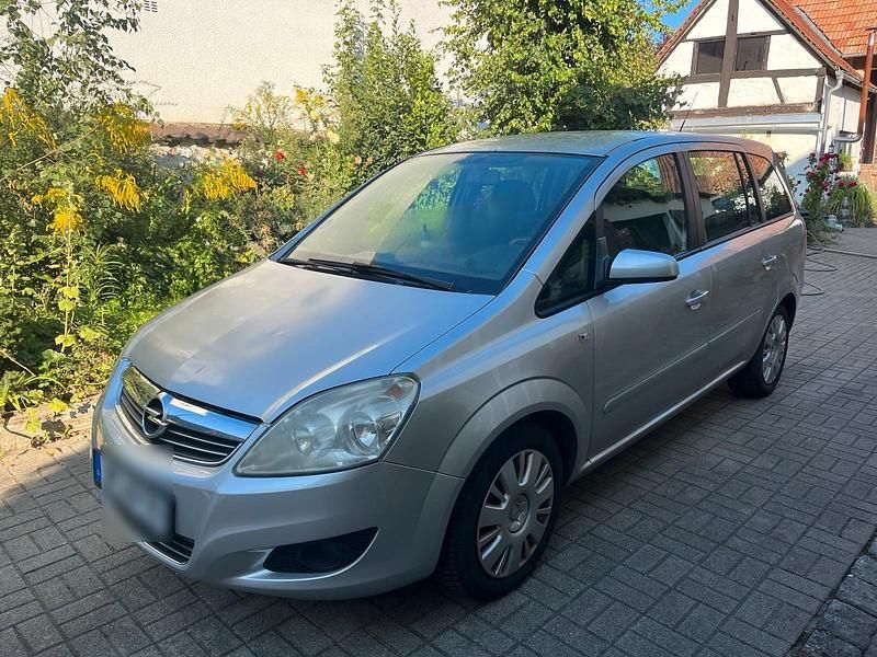 Silber Gebraucht 2008 Opel Zafira Van / Kleinbus | 3.500 € (Fairer Preis) - Bild 1/4