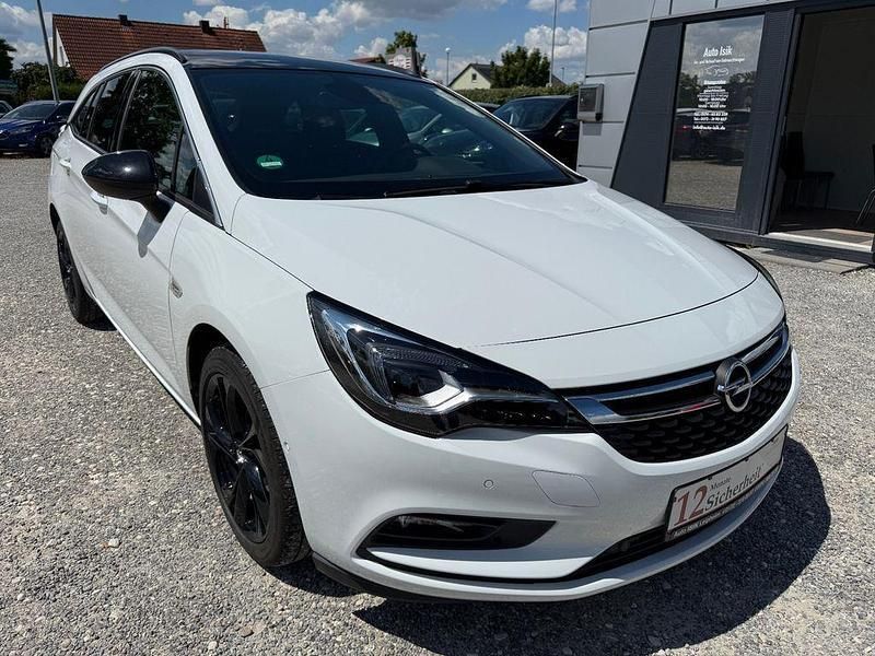 Weiß Gebraucht 2018 Opel Astra Dynamic Kombi | 15.499 € (Fairer Preis) - Bild 1/4
