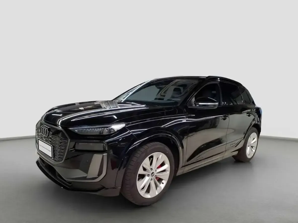 Gebraucht Audi Q6 e-tron S-Line 284 kW (387 PS) 2025 Schwarz SUV