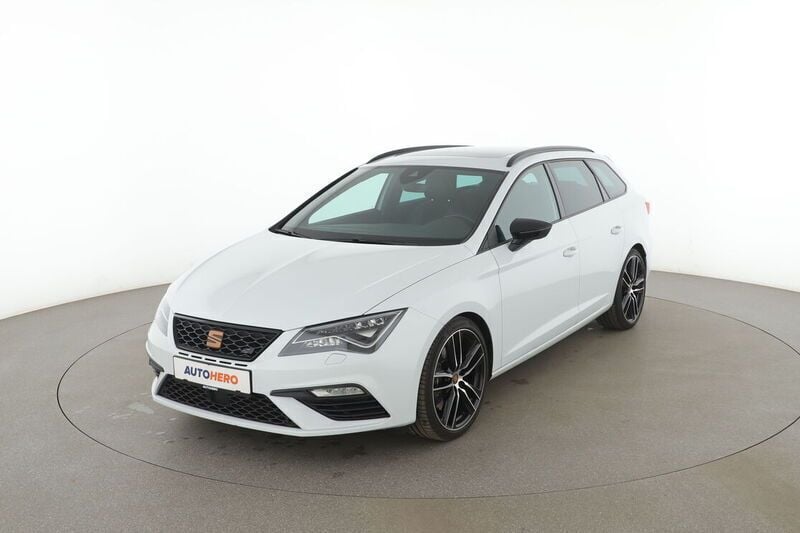 Weiß Gebraucht 2020 Cupra Leon Kombi | 23.300 € (Guter Preis) - Bild 1/4