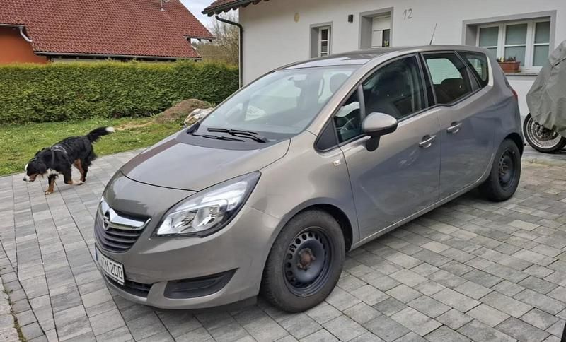 Gold Gebraucht 2014 Opel Meriva Edition Van / Kleinbus | 6.400 € (Guter Preis) - Bild 1/4