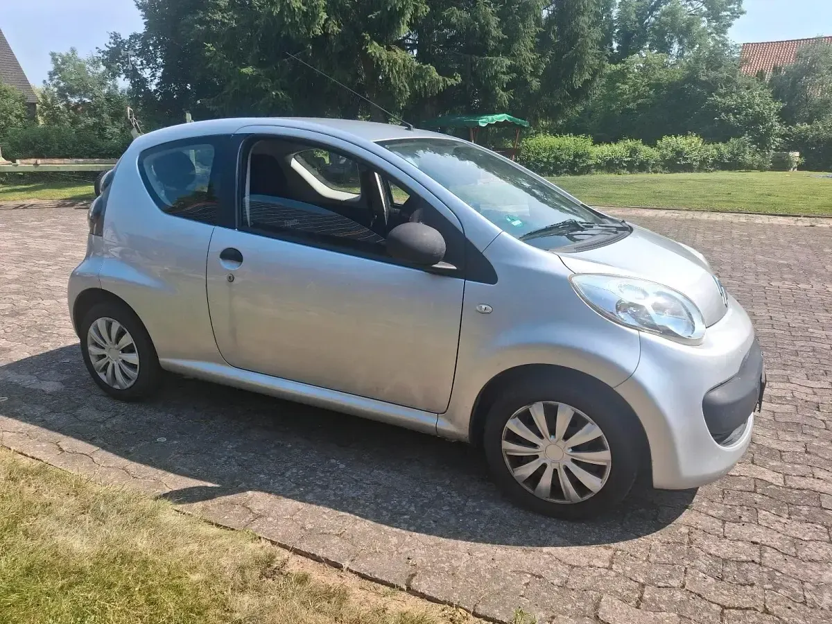 Gebraucht Citroën C1 Style 68 PS (50 kW) 2008 Silber Kleinwagen