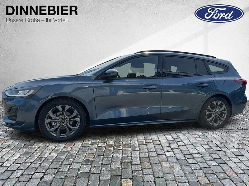 Gebraucht Ford Focus ST-Line 125 PS (91 kW) 2023 Blau (metallic) Kombi
