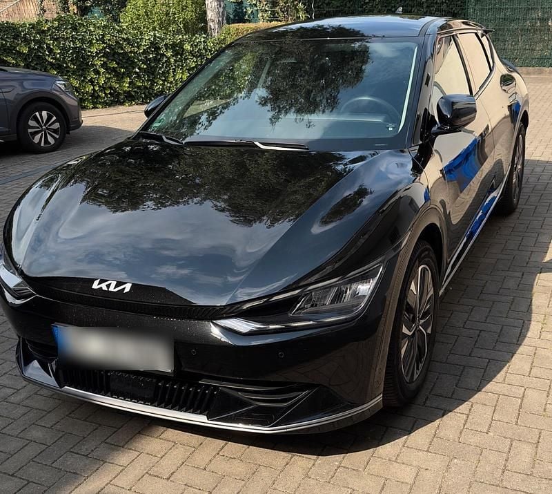 Schwarz Gebraucht 2023 Kia EV6 2 SUV | 29.500 € (Superpreis) - Bild 1/4
