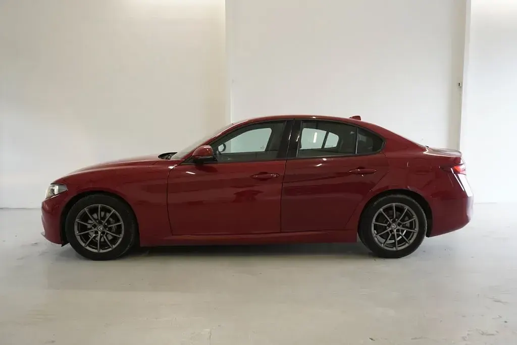 Gebraucht Alfa Romeo Giulia 200 PS (147 kW) 2018 Rot Limousine