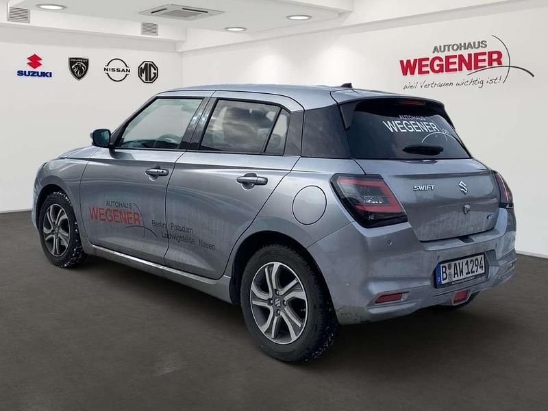 Gebraucht Suzuki Swift Comfort+ 83 PS (61 kW) 2025 Silber Kleinwagen