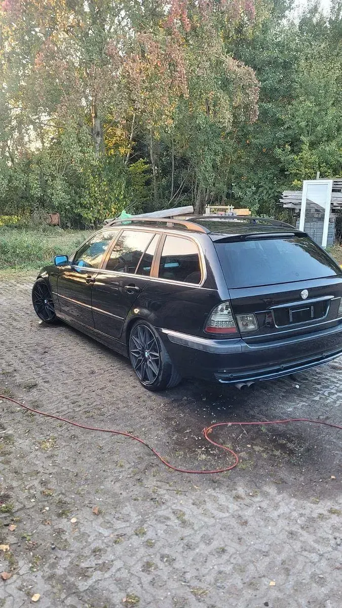 Gebraucht BMW 325 Performance 192 PS (141 kW) 2003 Schwarz Kombi
