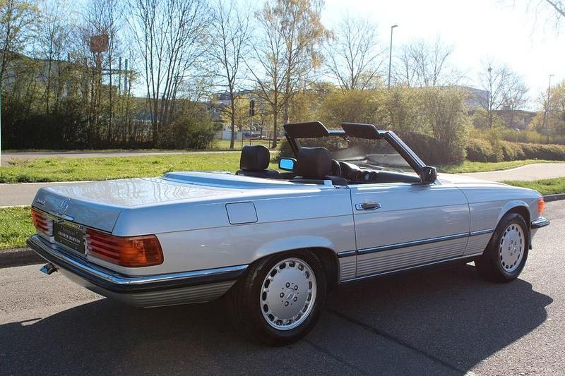 Gebraucht Mercedes SL300 188 PS (138 kW) 1988 Silber Cabrio