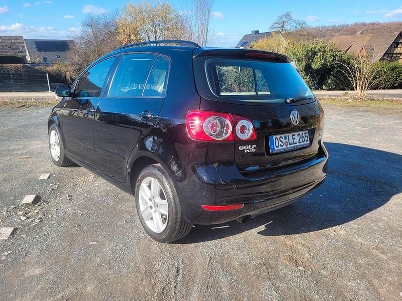 Gebraucht VW Golf Plus Cross Comfortline 105 PS (77 kW) 2010 Schwarz Van / Kleinbus