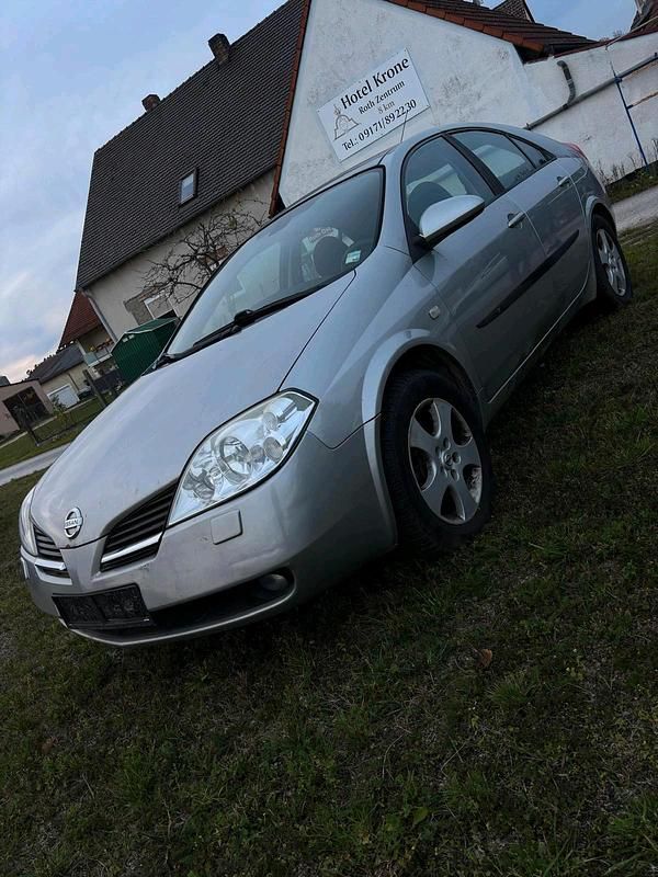 Silber Gebraucht 2004 Nissan Primera Limousine | 990 € (Fairer Preis) - Bild 1/4