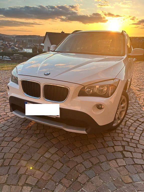 Gebraucht BMW X1 143 PS (105 kW) 2010 Weiß SUV