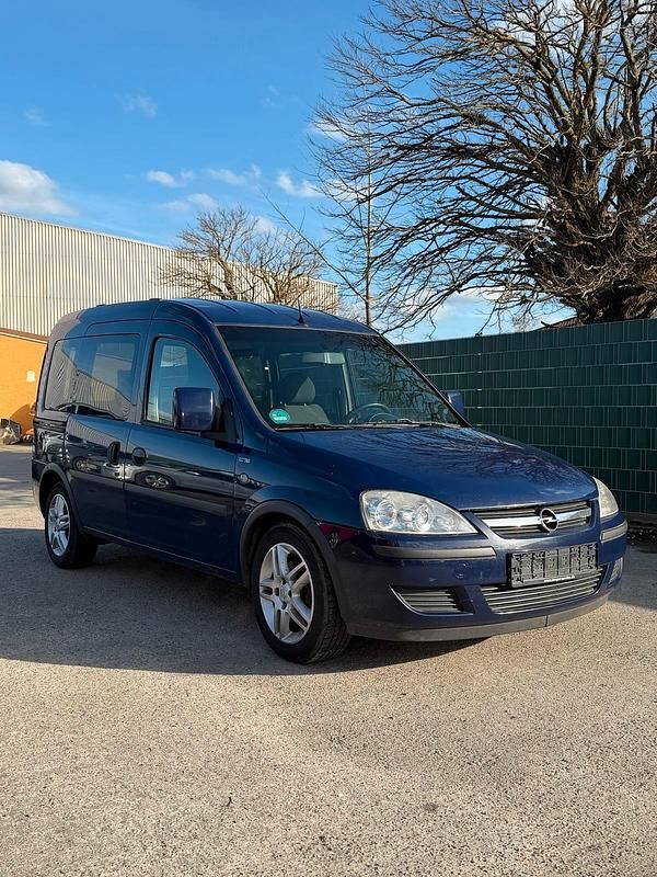 Gebraucht Opel Combo 75 PS (55 kW) 2011 Van / Kleinbus