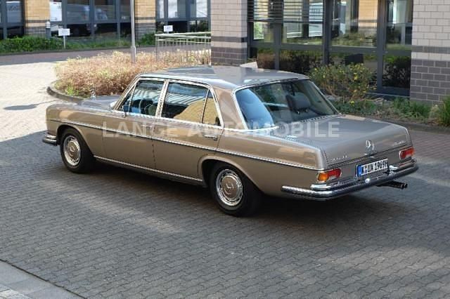 Gebraucht Mercedes 300 170 PS (125 kW) 1969 Beige metallic Limousine