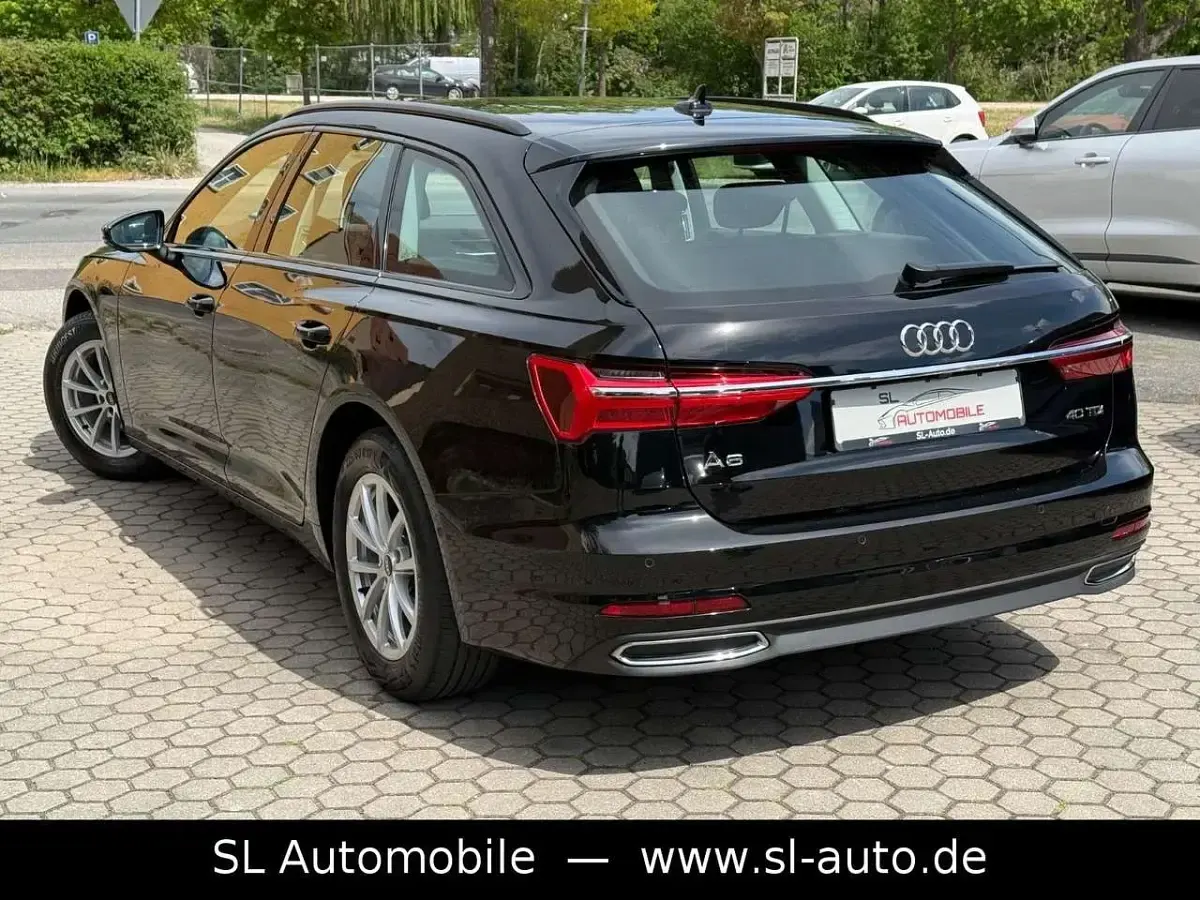 Gebraucht Audi A6 Sport 204 PS (150 kW) 2022 Schwarz Kombi