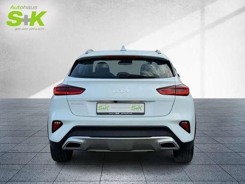 Gebraucht Kia XCeed Vision 141 PS (103 kW) 2022 Weiß SUV