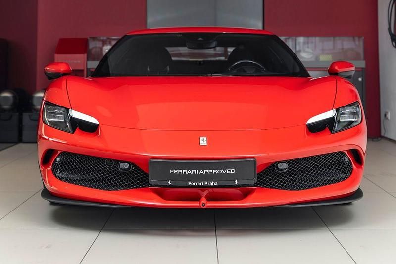 Gebraucht Ferrari 296 829 PS (609 kW) 2022 Rot