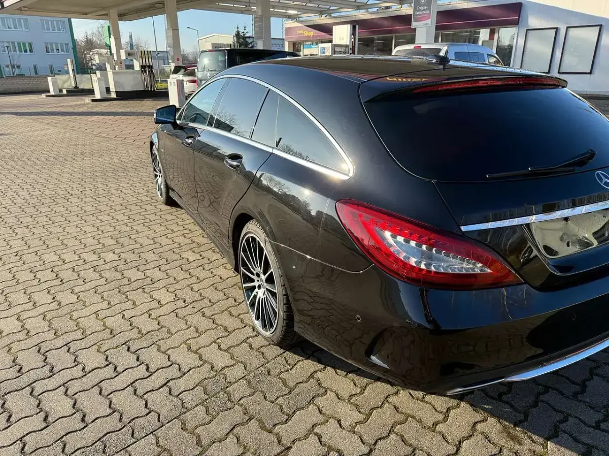 Gebraucht Mercedes CLS350 Edition 258 PS (189 kW) 2018 Obsidianschwarz  metalliclack Kombi