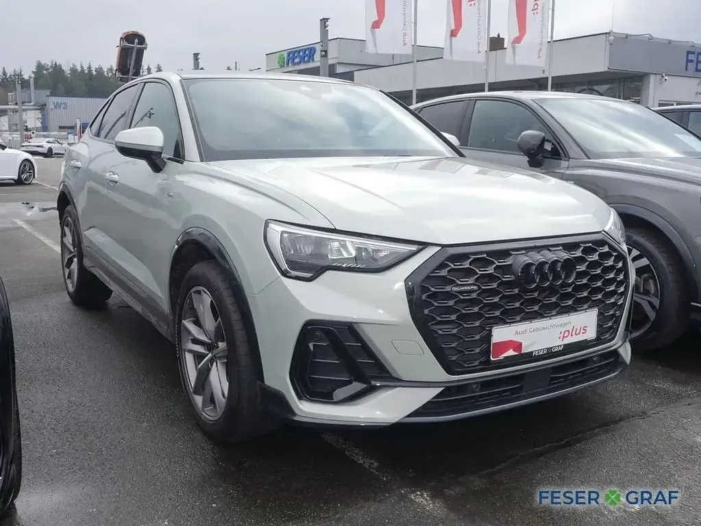 Gebraucht Audi Q3 Sportback S-Line 190 PS (139 kW) 2022 Tausilber metallic SUV