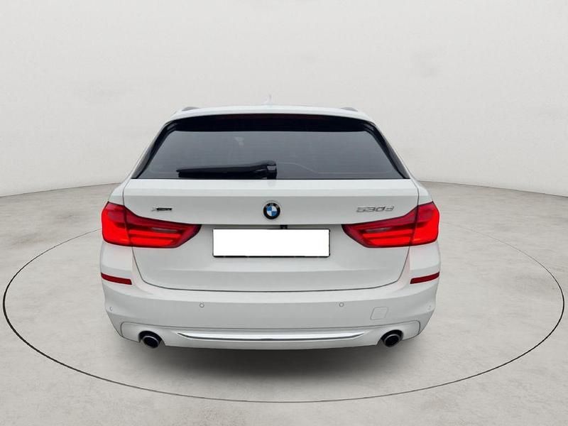 Gebraucht BMW 530 Performance 265 PS (194 kW) 2017 Weiß Limousine