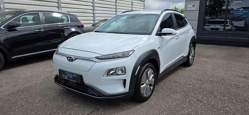 Weiß Gebraucht 2020 Hyundai Kona Advantage SUV | 14.970 € (Superpreis) - Bild 1/4