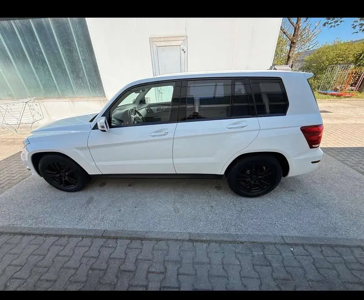 Gebraucht Mercedes GLK200 143 PS (105 kW) 2013 Weiß SUV