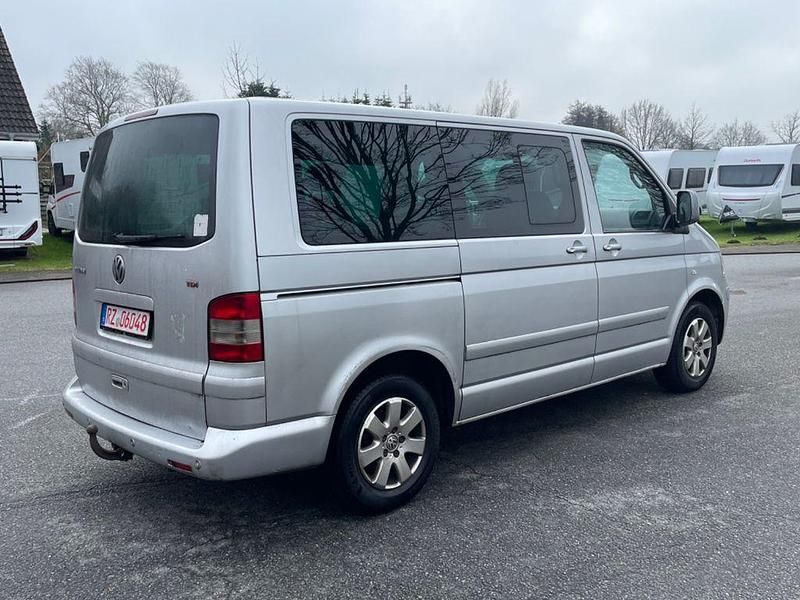 Second-hand VW T5 174 CP (127 kW) 2005 Argintiu Van