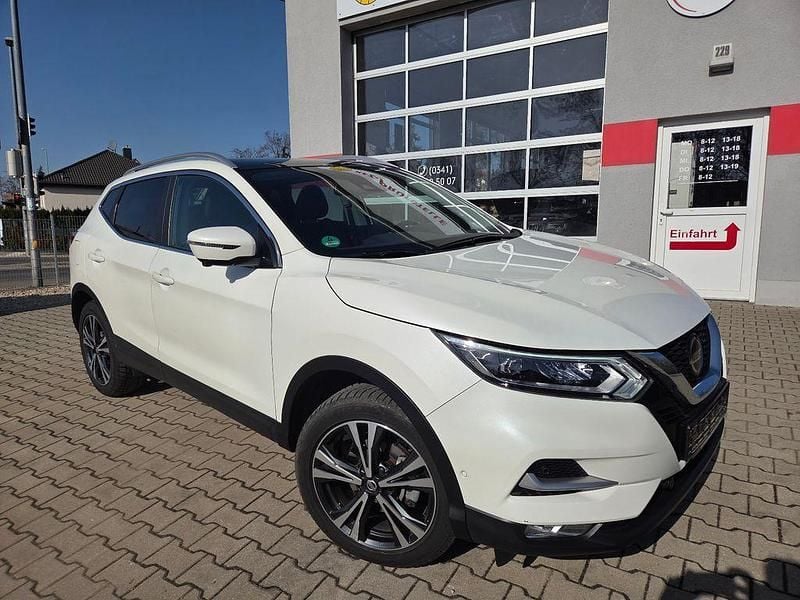 Gebraucht Nissan Qashqai N-Connecta 159 PS (116 kW) 2020 Weiß SUV