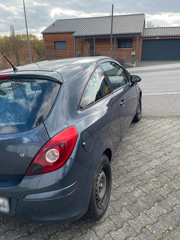 Gebraucht Opel Corsa 80 PS (58 kW) 2008 Blau Kleinwagen