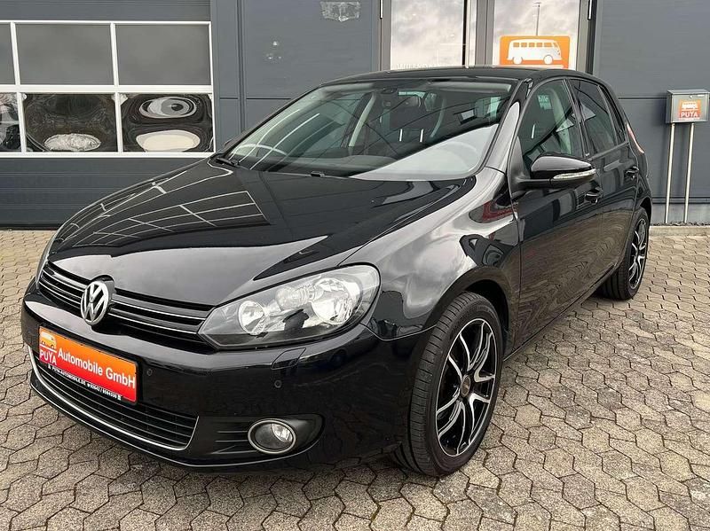 Gebraucht VW Golf VII Style 105 PS (77 kW) 2012 Deep black perleffekt Kleinwagen